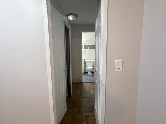 4th image of 38 Duncan Ave #57E