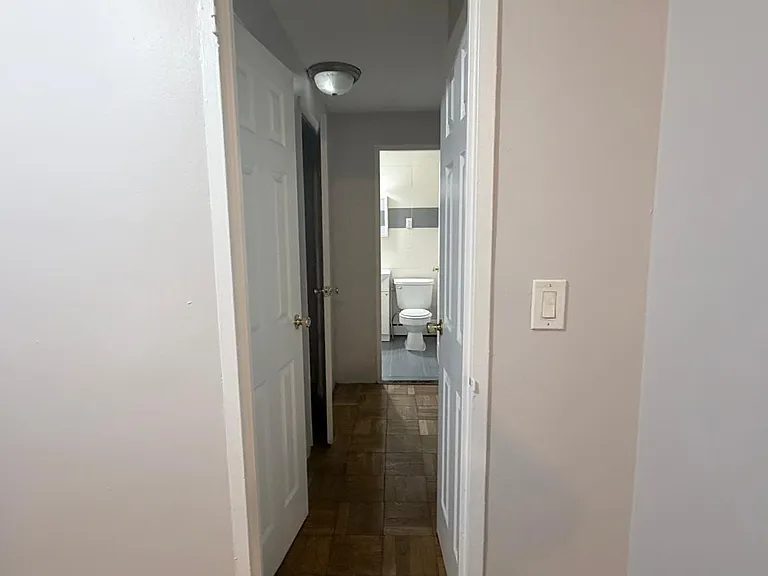 38 Duncan Ave #57E — Photo 4