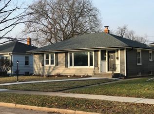 2112 28th St, Kenosha, WI 53140