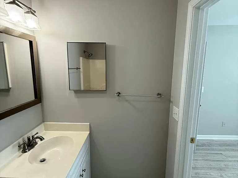 4101 Perrine St — Photo 16