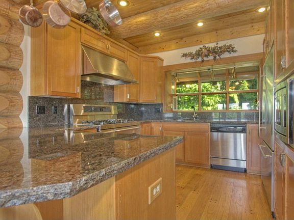 3rd image of 18420 SE 346th St
