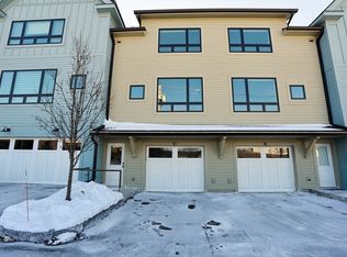 10 Hawley St #1C, Northampton, MA 01060