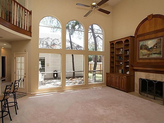 5th image of 8006 Laguna Cir