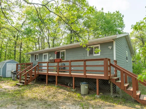 1725 Iris Ln SW, Pillager, MN 56473