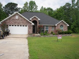 14 Annadale Dr, Maud, TX 75567