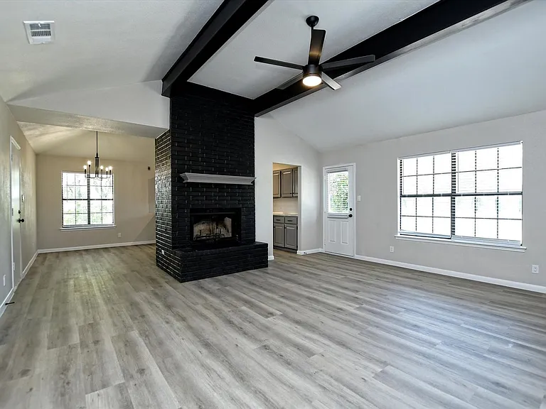 14407 Citron Cv — Photo 23