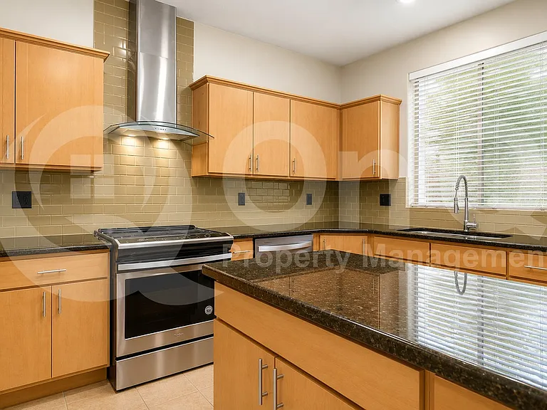 2315 E Pinchot Ave #128 — Photo 3