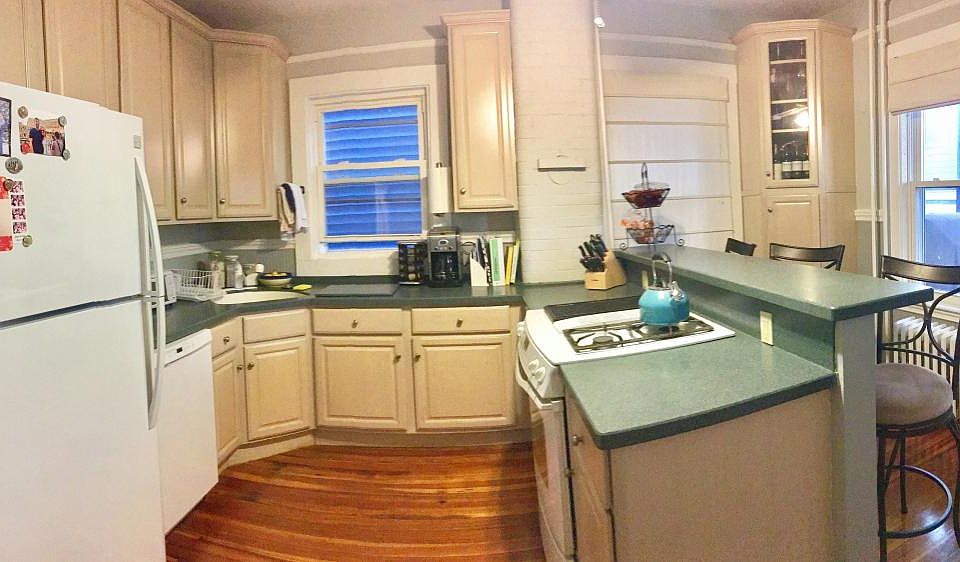 2nd image of 468 E 8th St #A