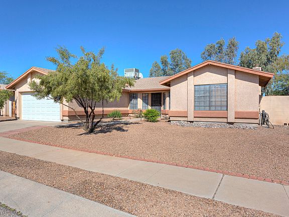 4th image of 5896 S Blucher Dr