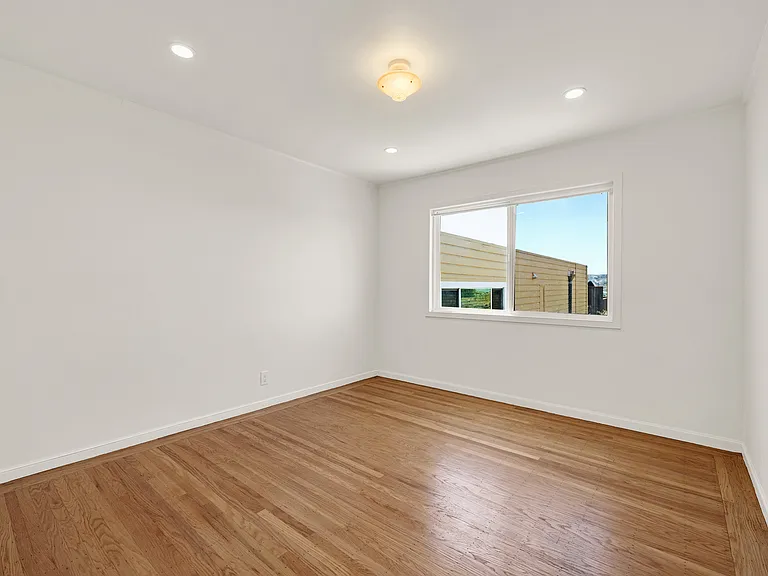 318 Allison St — Photo 13