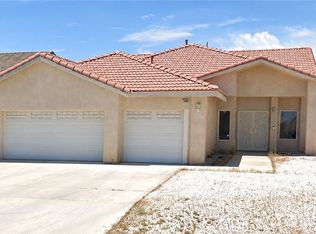 1360 Savanna Dr, Barstow, CA 92311