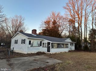 1053 Clayton Rd, Williamstown, NJ 08094