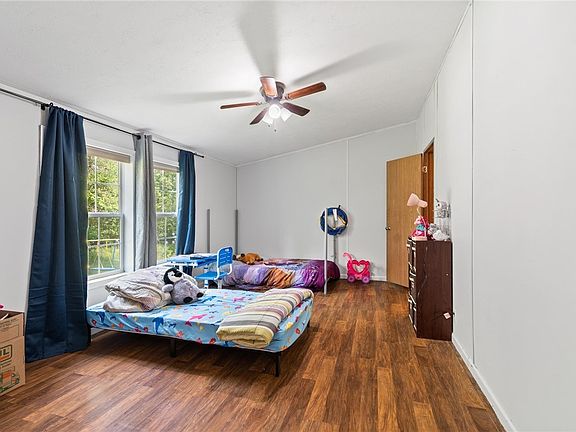 5th image of 4345 W Main St