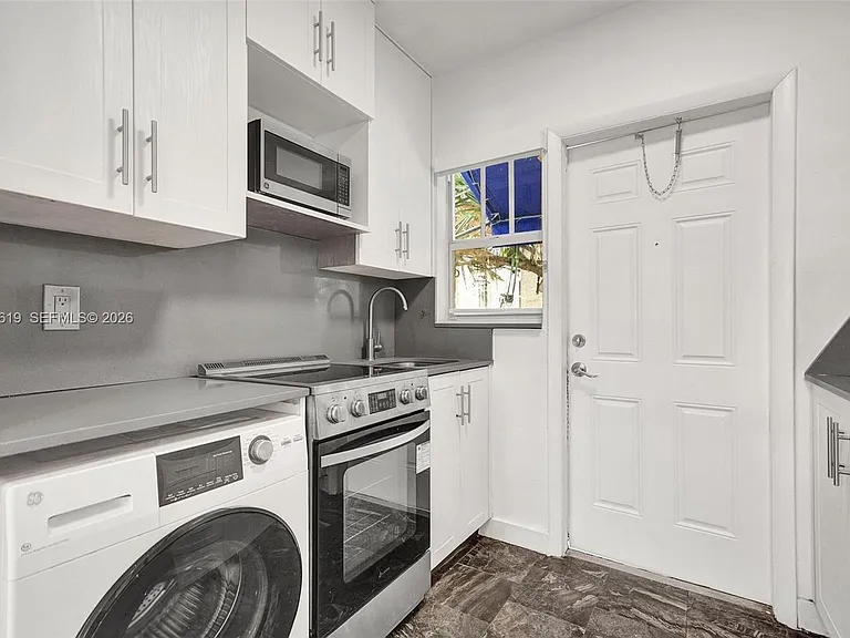 935 Meridian Ave #2 — Photo 7