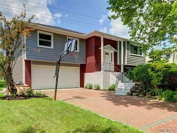 2nd image of 78 Croyden Ct