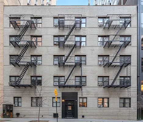 Rented by MNS | media 21