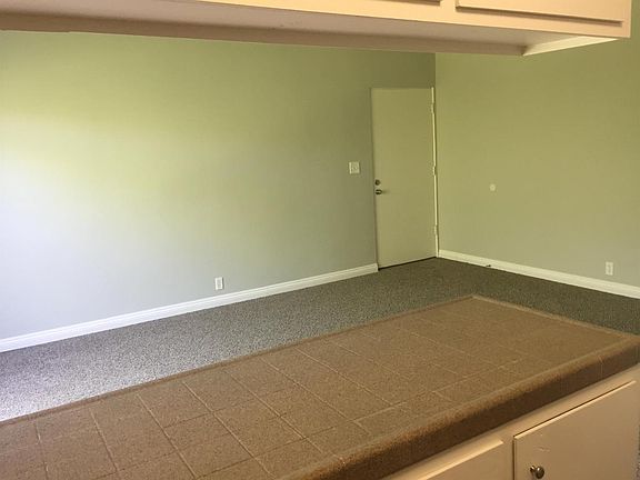 4th image of 271 Molino Ave APT 12