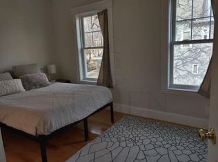13 Robinson St #9, Somerville, MA 02145