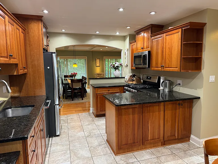 8120 Inverness Ridge Rd — Photo 4