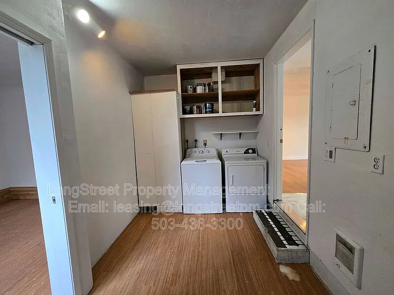 2711 Newton St — Photo 21