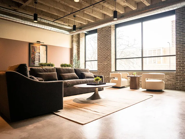 Building's Lounge