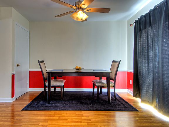 5th image of 2217 Foxborough Dr