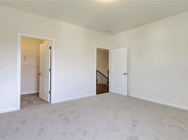 5191 Woodline View Cir — Photo 30