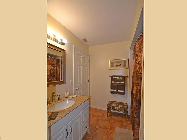 27750 Hacienda East Blvd #208B — Photo 16