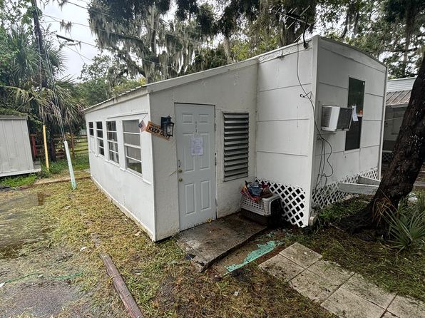 172 Seabreeze Manor Ct