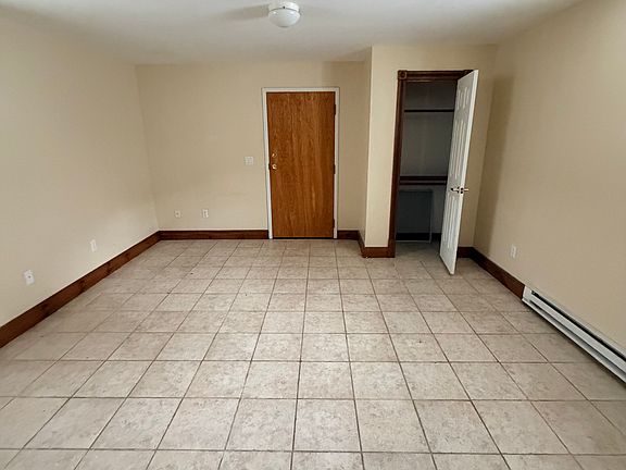 5th image of 32 Elm St APT A2