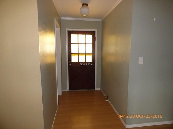 3rd image of 4882 E Saint Louis Ave