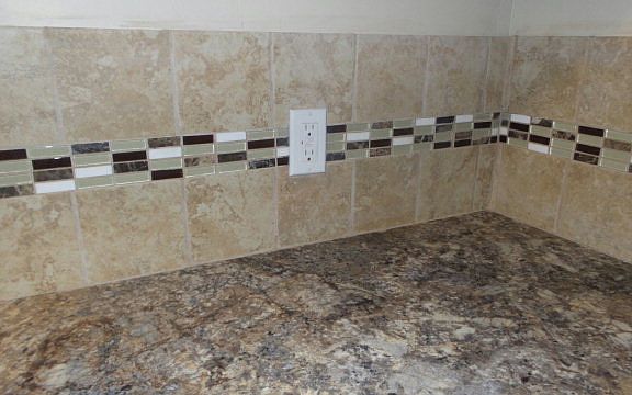 5th image of 505 Moonlite Dr