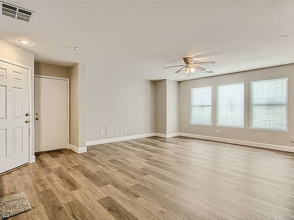 4th image of 11870 Principi Ct