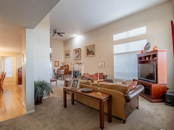 5th image of 2288 E Emerald Hills Ct