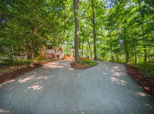 562 Palisades Blvd, Crownsville, MD 21032