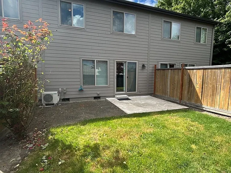 2843 Raleigh Ct SE — Photo 28