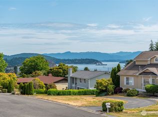 3802 N Ave, Anacortes, WA