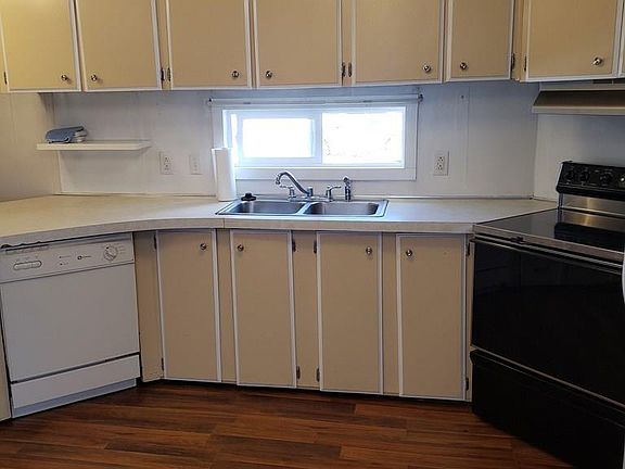 4th image of 2786 Blue Spruce Dr
