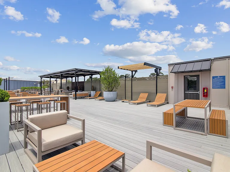 The Delaney at East Park — Photo 9