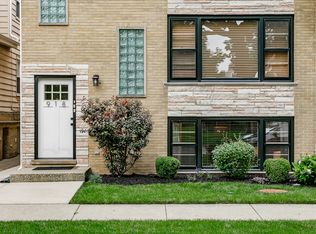 918 Thomas Ave APT 1, Forest Park, IL 60130