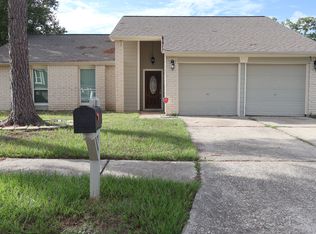 3326 Walhalla Dr, Houston, TX 77066