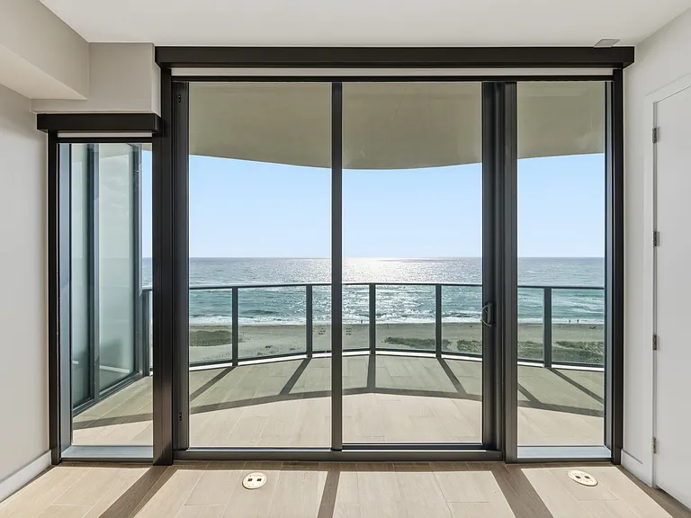 900 N Ocean Blvd #802 — Photo 27