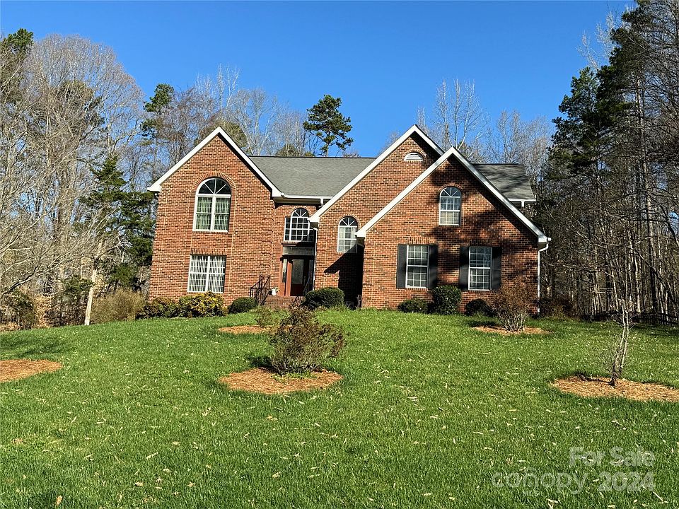 1st image of 9535 Edwards Pl