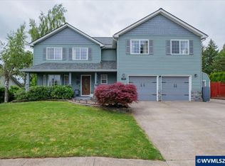 1789 SW Boxwood Ln, Dallas, OR 97338