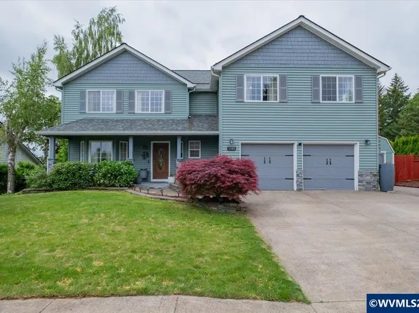 1789 SW Boxwood Ln, Dallas, OR 97338