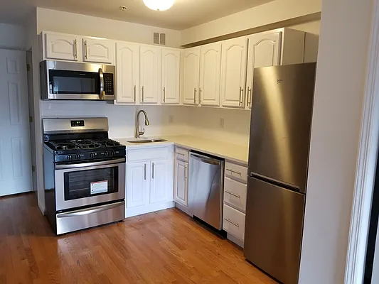 Rented by Brick Real Estate | media 9