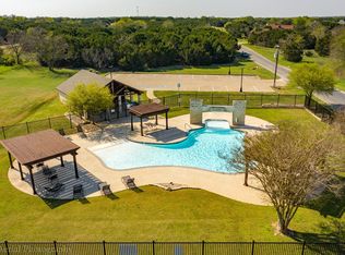 5053 Horseshoe Dr, Whitney, TX 76692