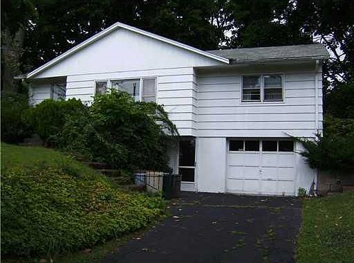 1st image of 21 Valewood Dr