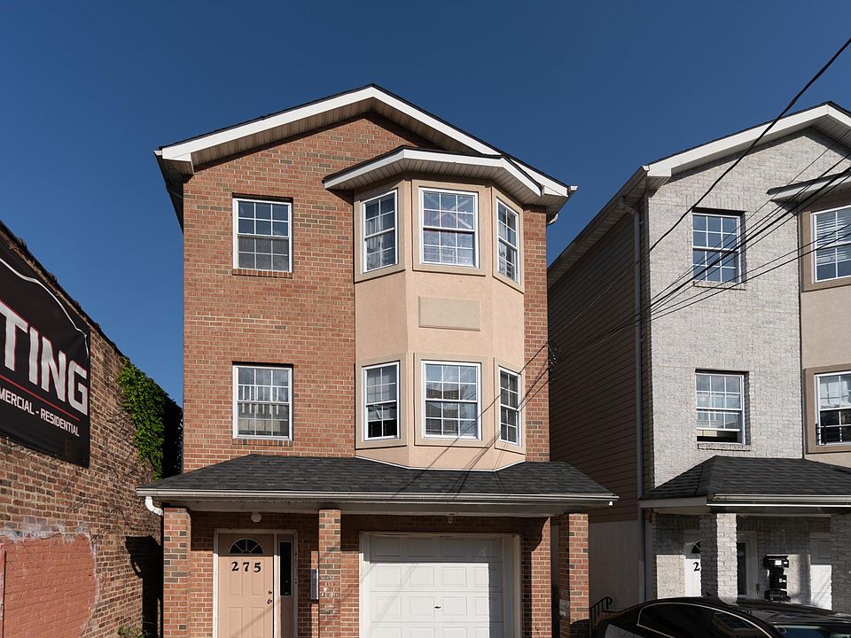 1st image of 275-277 Garside St Unit 3