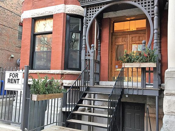 3rd image of 419 W Belden Ave APT 3